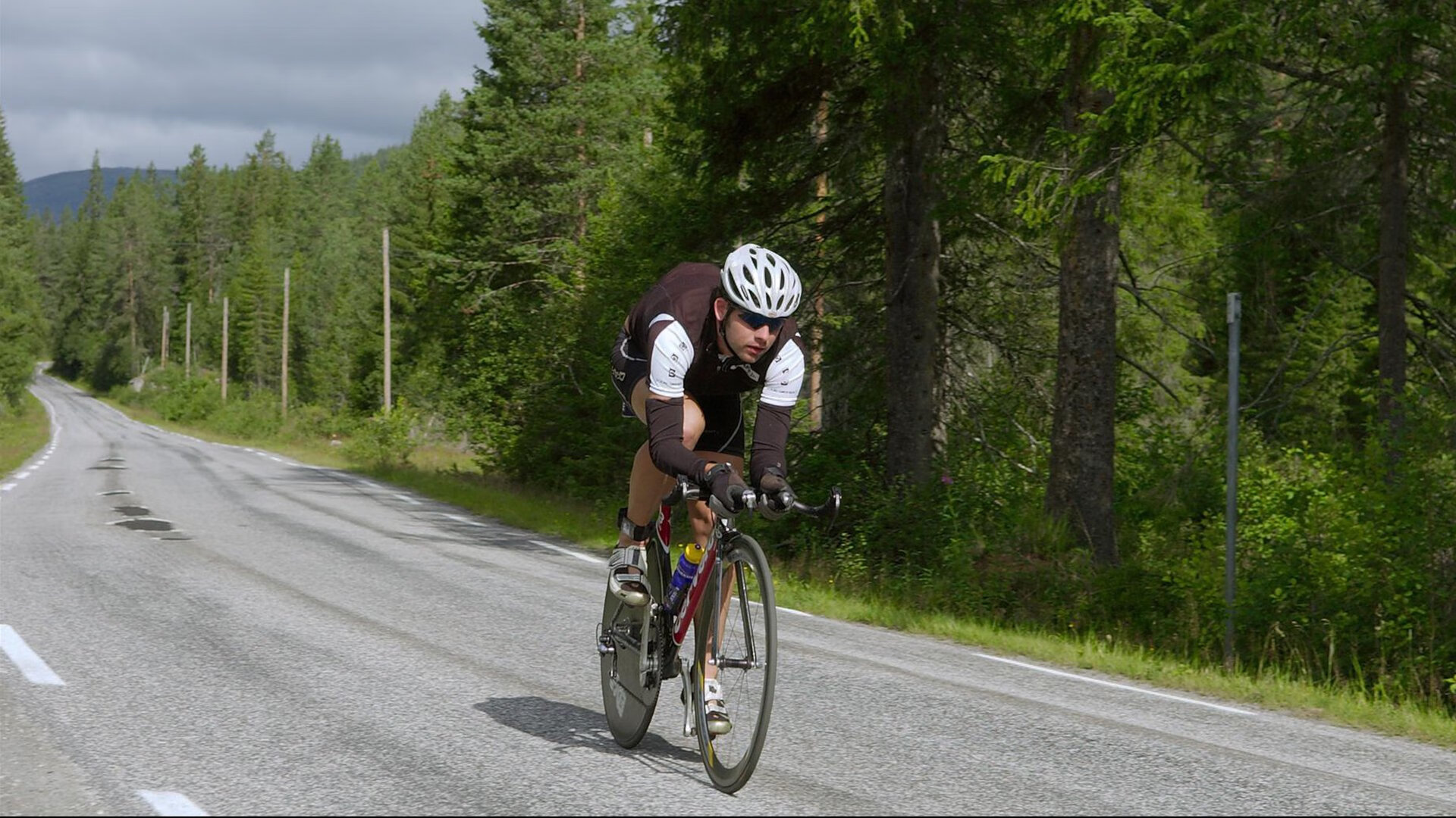 避难所体育节：灾难中的坚持与希望